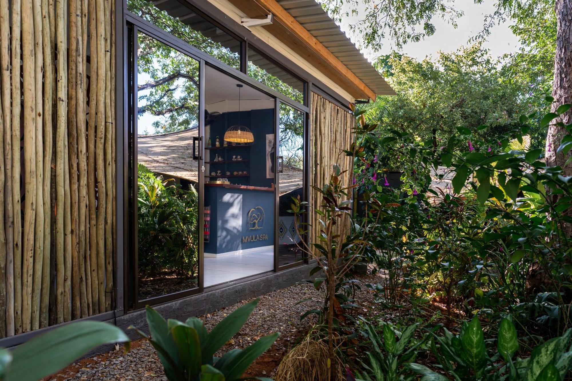 Shongwe Oasis Victoria Falls Exterior foto